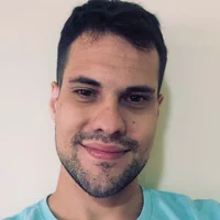 Headshot of Felipe Vargas